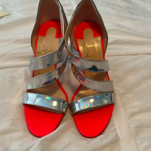 LOUBOUTIN WORLD COPINE 100 MULTI PATENT LEATHER FABRIC SANDALS PUMPS size 36